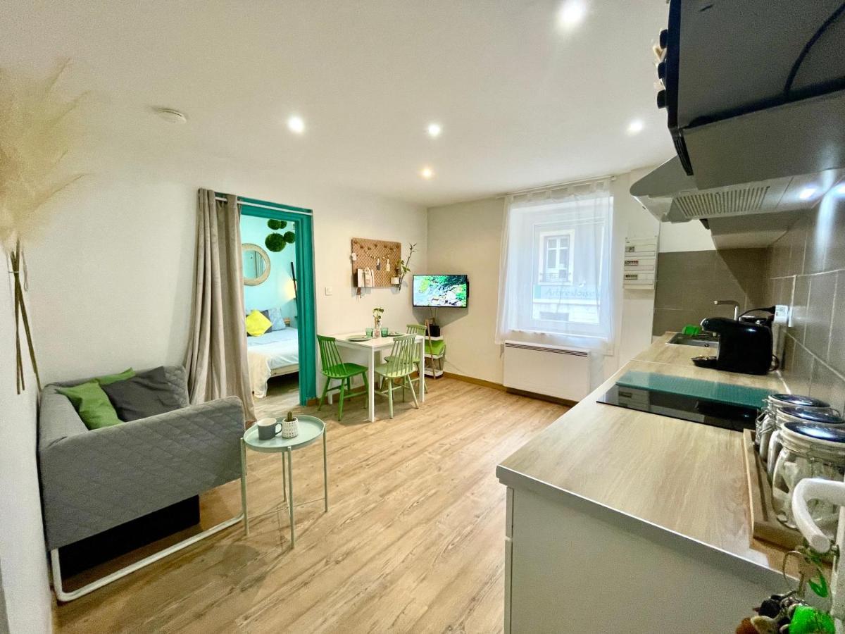 So Vintage A L Arbresle Apartment ลาร์แบรล ภายนอก รูปภาพ